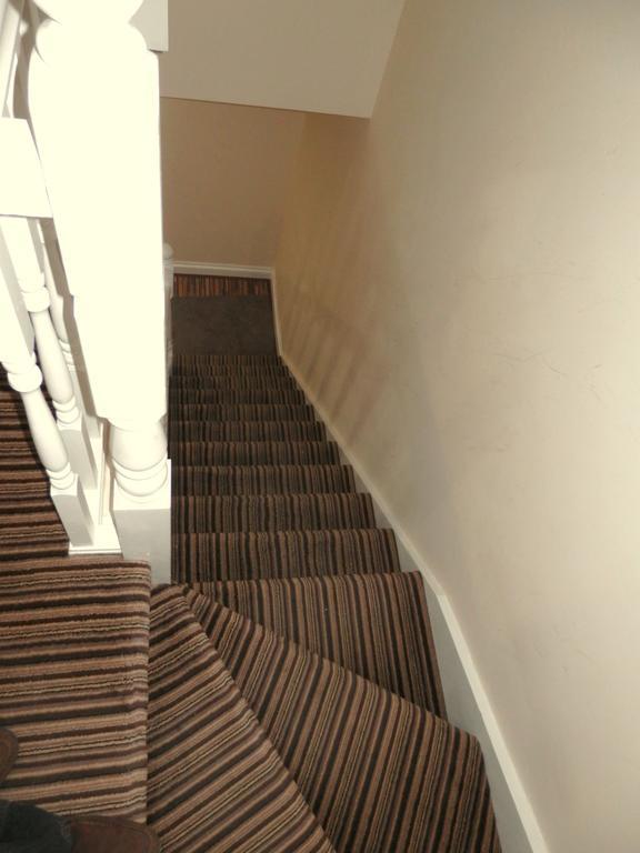 Heathrow Travellers Hub Bed & Breakfast Hounslow Ngoại thất bức ảnh