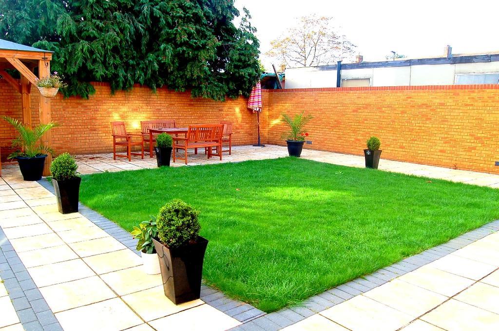 Heathrow Travellers Hub Bed & Breakfast Hounslow Ngoại thất bức ảnh